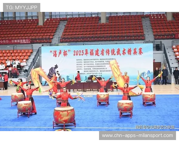 武术散打冠军赛惊现绝杀技，传统武道受关注