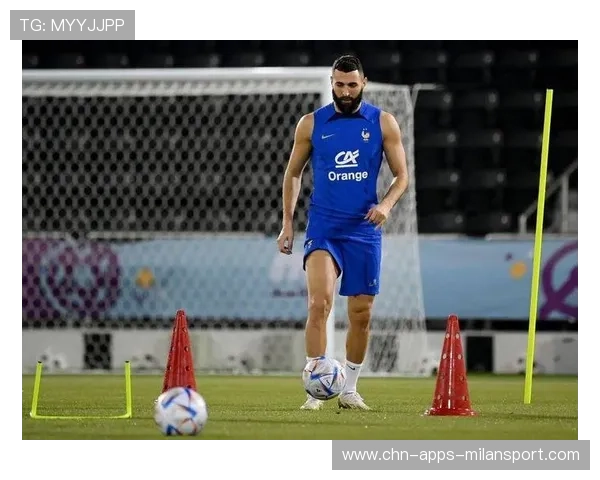 本泽马沙特新月继续迎接挑战，锋线表现火爆